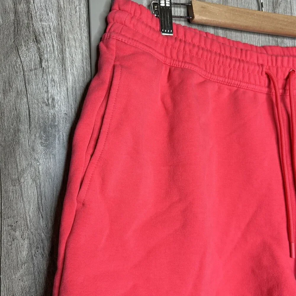 Athleta Sweat Shorts Size XL Fleece Lined Pockets Drawstrings Red Color